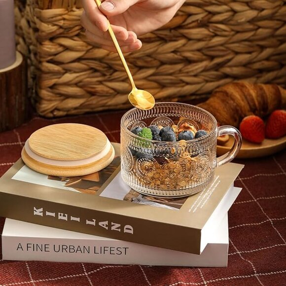 Vintage Embossed Glass Coffee Mugs Set | 4-Piece Clear Cups with Bamboo Lids - Picture 3 of 3